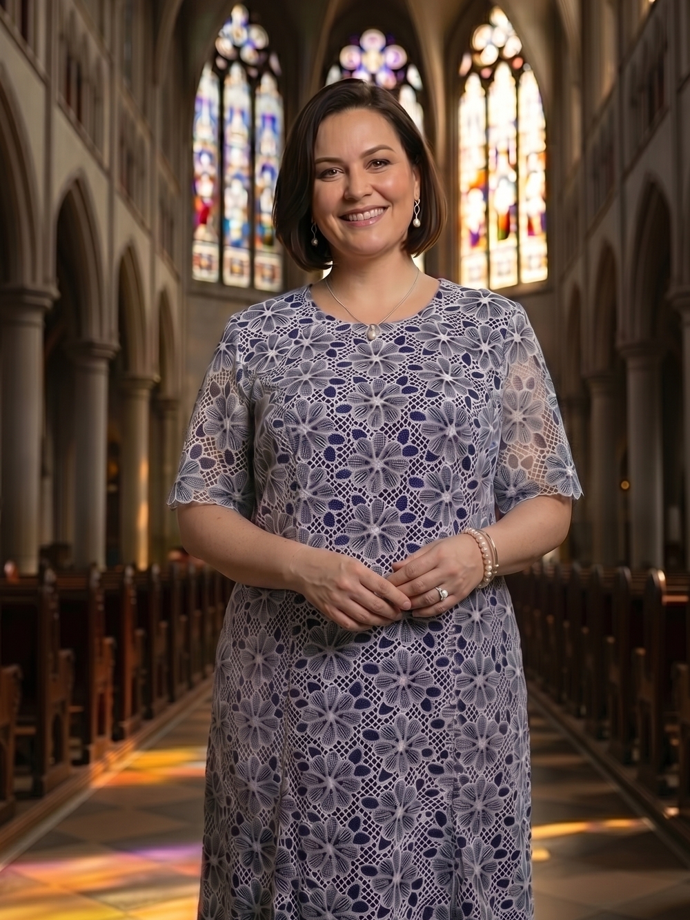Maggy London Navy and White Floral Lace Tunic 16W Semi-Formal Event Wedding